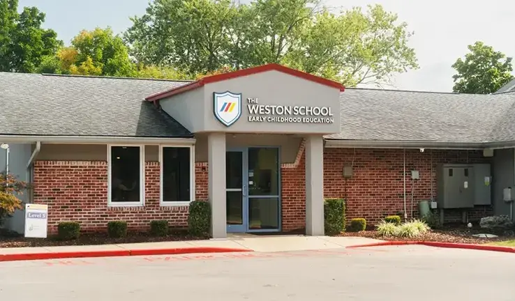 Exterior of The Weston School – Indianapolis in Indianapolis, Indiana, offering preschool and Pre-K programs focused on kindergarten readiness.